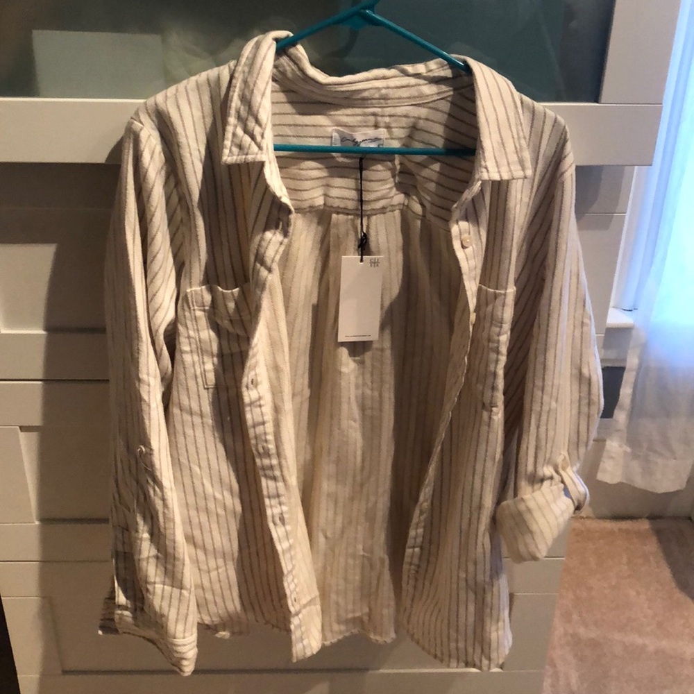 BNWT Portland button up XL